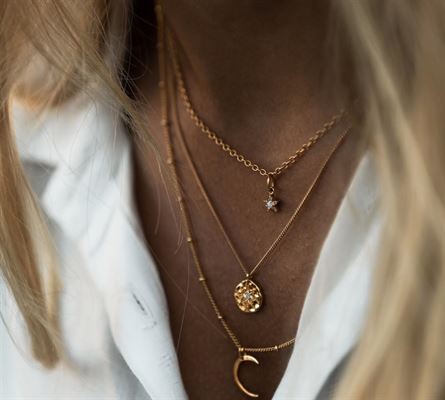 Valg af de rigtige 18 karat guldsmykker til din livsstil