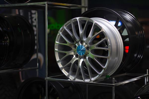 5×112-fælge giver en stærk og pålidelig forbindelse mellem hjulet og køretøjet